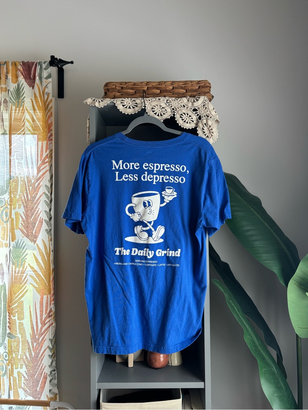 old navy soft wash espresso daily grind tee for men